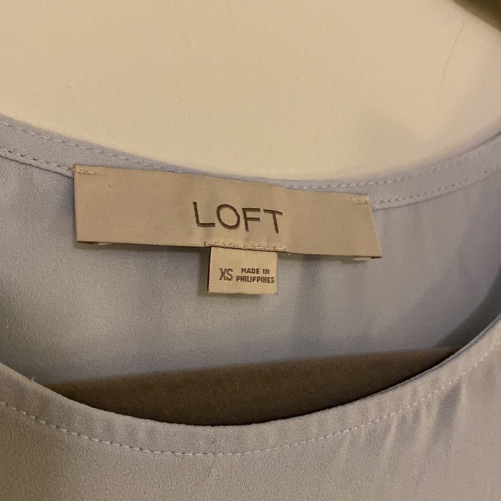 LOFT Blue Ruffle Sleeve Top - Picture 5 of 6